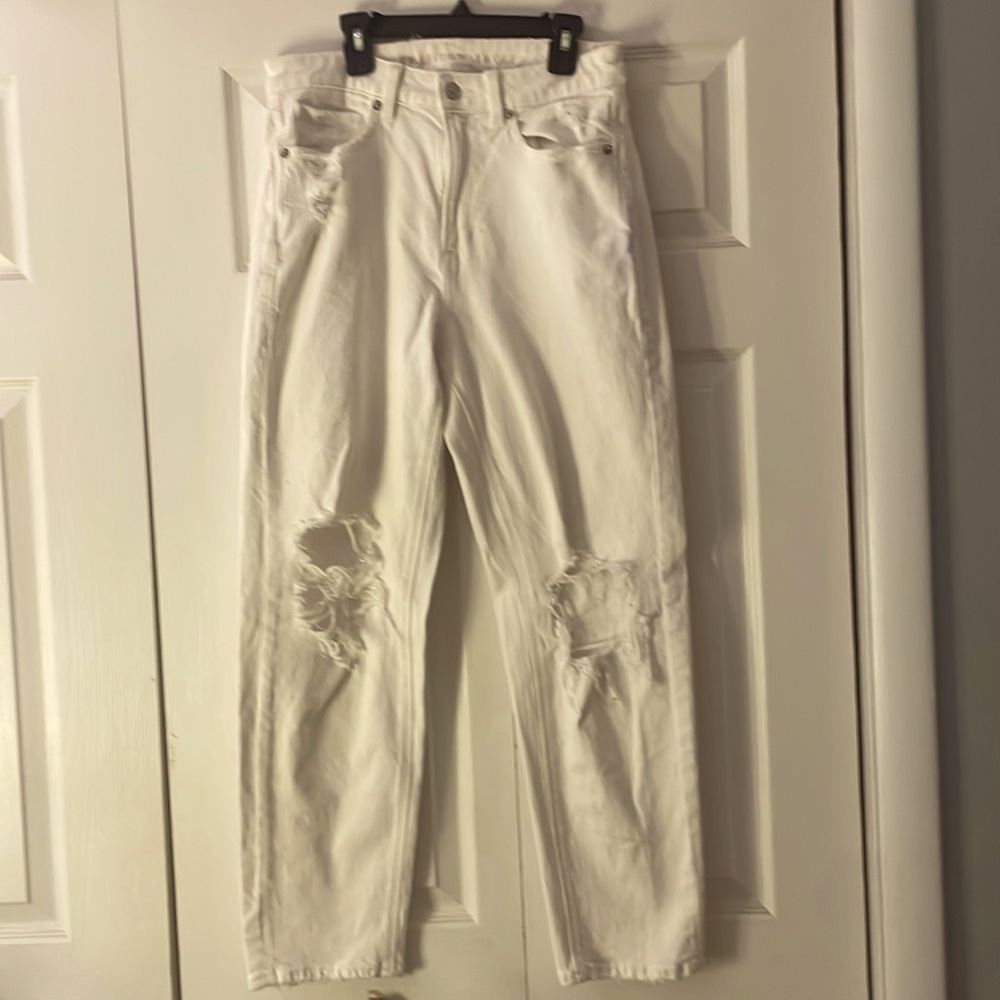 White American eagle jeans